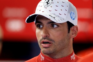 Carlos Sainz rechazó a Audi y a Alpine para elegir a Williams, pero hay otro gigante que lo pretende