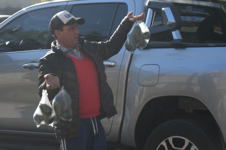 Ramón en plena actividad en la esquina de Vittori y Zenteno.