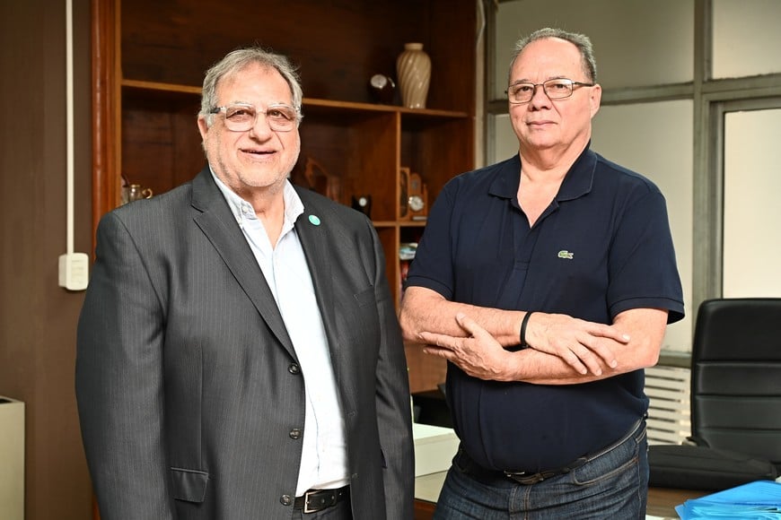 Horacio Mezzadra junto a Carlos Chaillou, quien lo acompaña como vicepresidente.