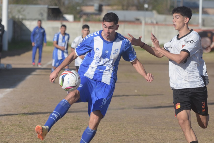 Banco espera por Belgrano. Foto: Gentileza.
