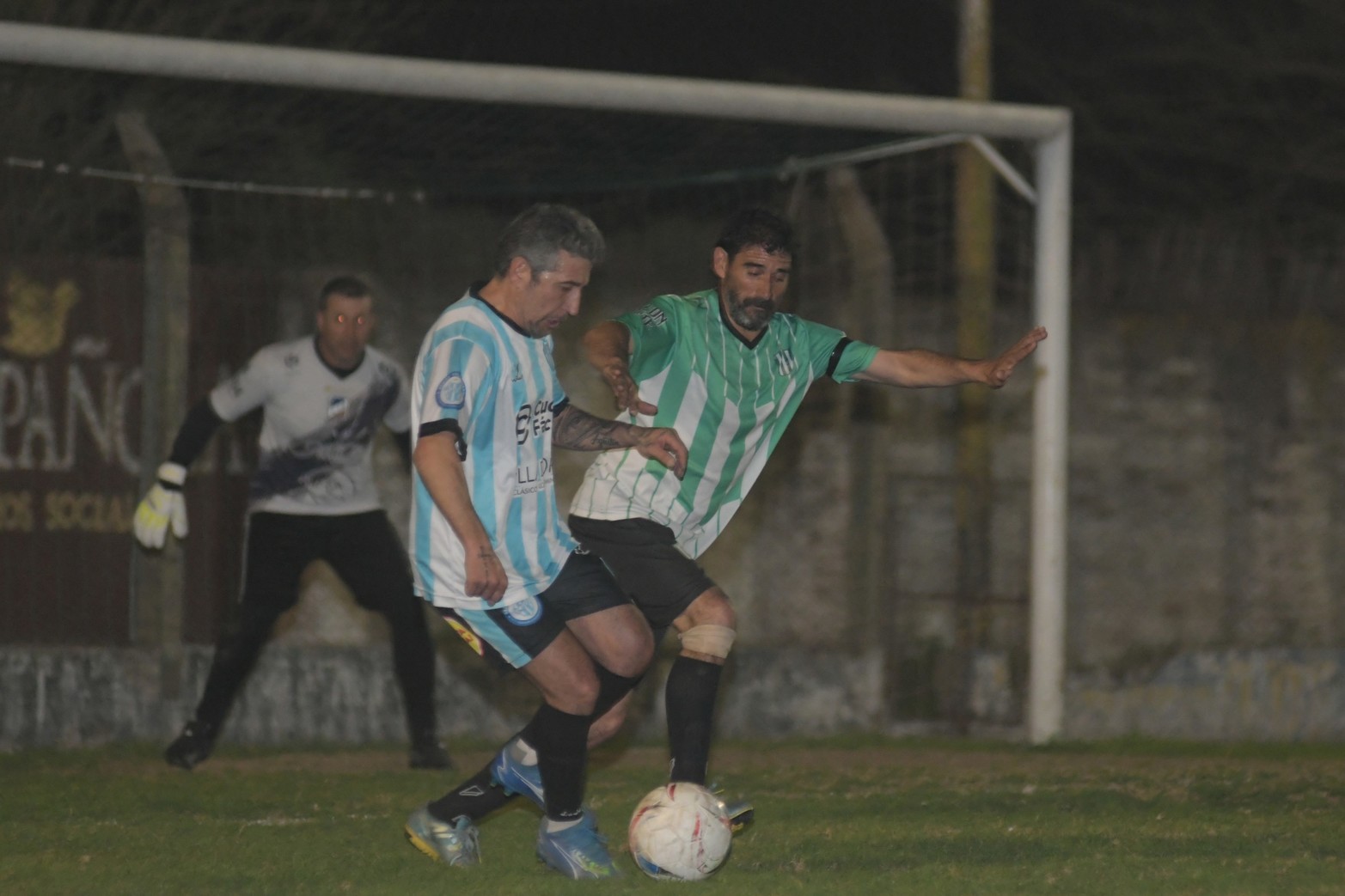 Villa Dora, fue siempre un constante peligro para la defensa rival.