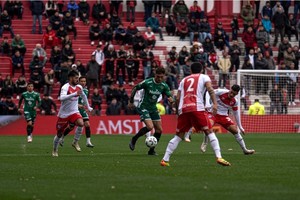 Argentinos Juniors y Sarmiento de Junín empataron 0 a 0 en el inicio de la décima fecha. Crédito: Prensa Sarmiento