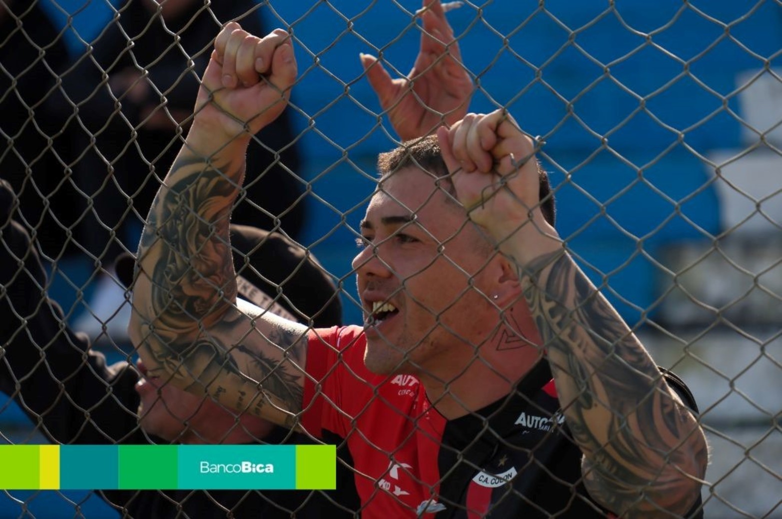 Colón perdió 1 a 0 ante Gimnasia y Tiro de Salta. 