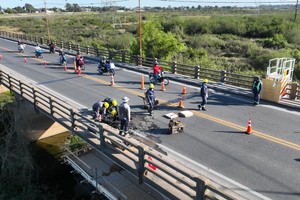 El prolongado retraso en las obras generó preocupación, y se espera que las reparaciones alivien los problemas de tránsito. Crédito: Fernando Nicola.