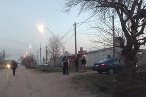 La policía actuó de inmediato, con la Brigada Motorizada, Comando, Comisaría y PDI, para analizar los restos encontrados.