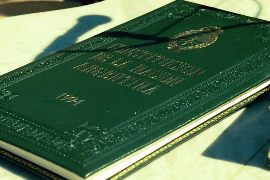 En el 30º aniversario de la reforma de la Constitución Nacional, El Litoral conmemora el evento con un especial multiplataforma.