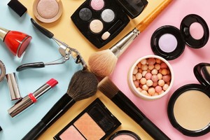 ANMAT desregula la importación de cosméticos.