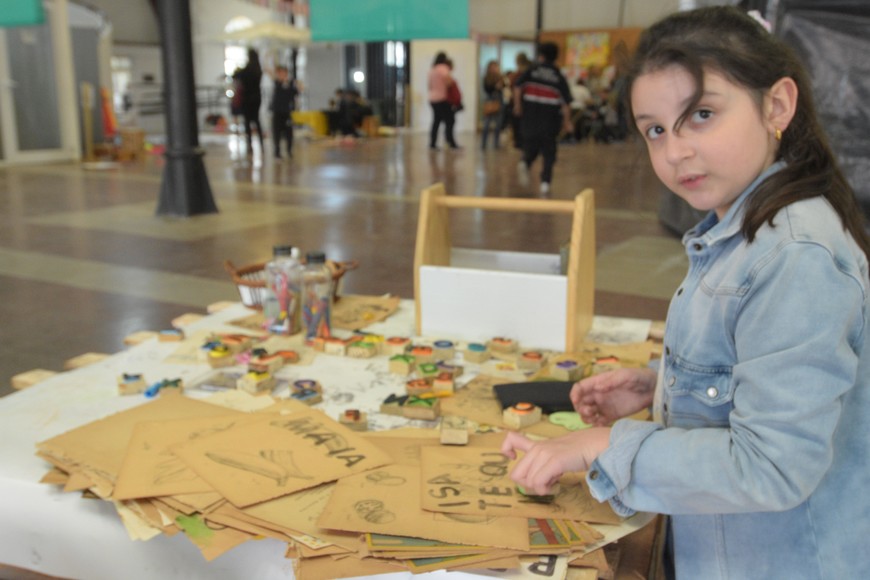 El Día de las Infancias se festejó este viernes con juegos y cuentos en el Predio Ferial