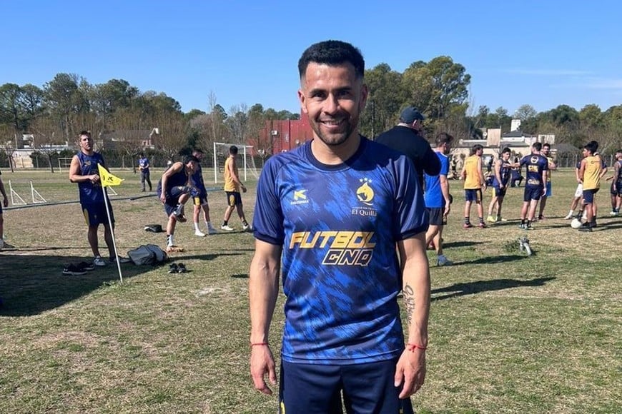 Leandro "Chino" Puig. Con la camiseta de Náutico El Quillá, el volante ofensivo aportará toda su experiencia en los torneo Clausura y Federal Amateur. Gentileza: Prensa Club El Quillá