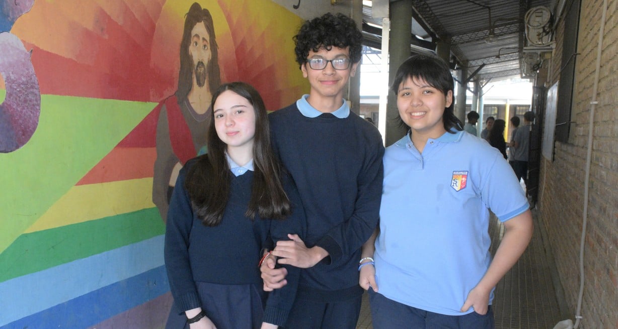 alumno escuela santa rita premio ana frank
