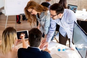 El liderazgo efectivo puede transformar un grupo en un equipo cohesionado.