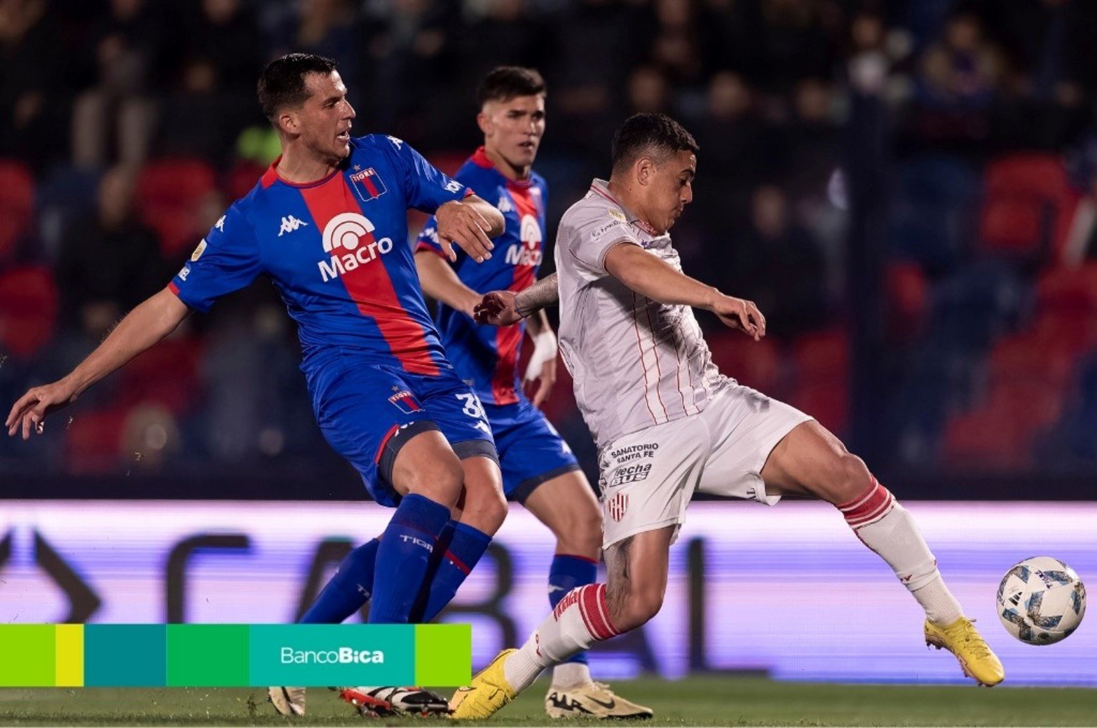 Dura goleada en contra del Tatengue.