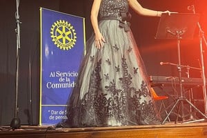 Rufino vivió una noche de canto lírico, folk y otras melodías a sala llena. Promover el trabajo en red y la cultura como motor del desarrollo, es el objetivo que persigue esta gesta en su segunda edición. Ahora, Rotary y el Samco fueron los beneficiarios.