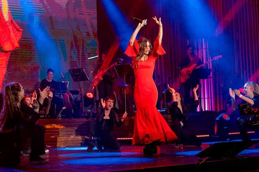 La China Suárez, también presente.