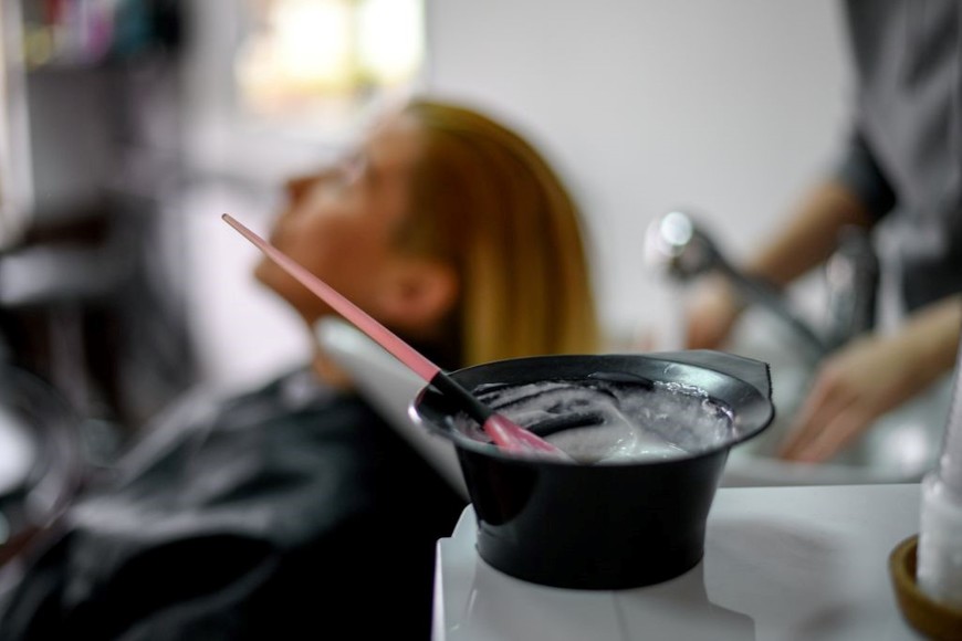 Una buena relación con tu estilista puede hacer que cada visita al salón sea una experiencia más agradable.