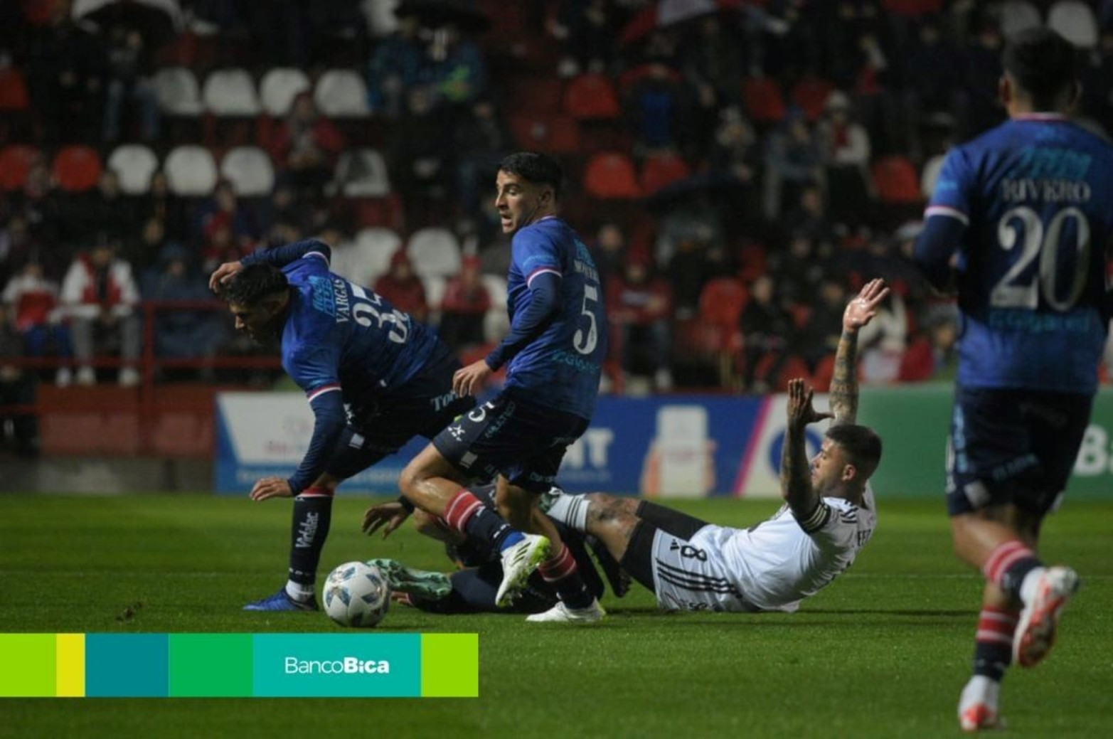 [Galería] Unión y Deportivo Riestra empataron sin goles en Santa Fe