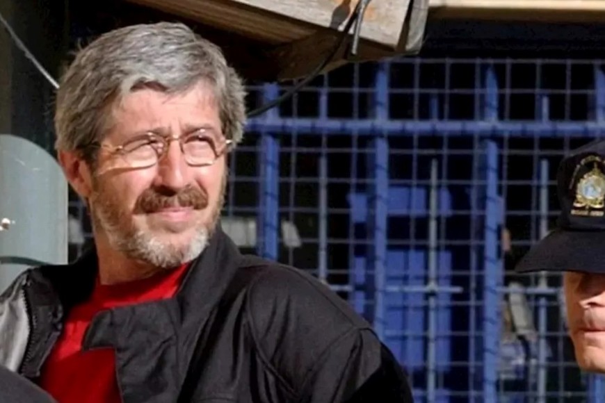 El momento de la detención de Leonardo Bertulazzi, antiguo miembro de las Brigadas Rojas italianas.