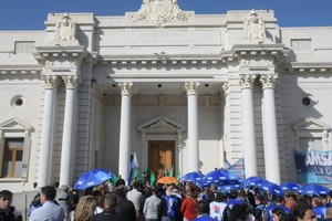 Los gremios cuestionan la emergencia jubilatoria y las modificaciones en el régimen. Crédito: Guillermo Di Salvatore