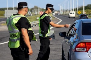 La cédula azul quedó sin efecto, pero se habilitó un trámite que lo reemplaza.