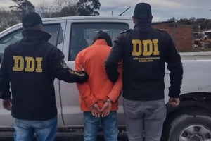 Según los investigadores, cometió el crimen para llevarse una garrafa y un televisor.