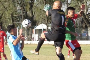 San Jorge le ganó a Sastre en un partido muy disputado.