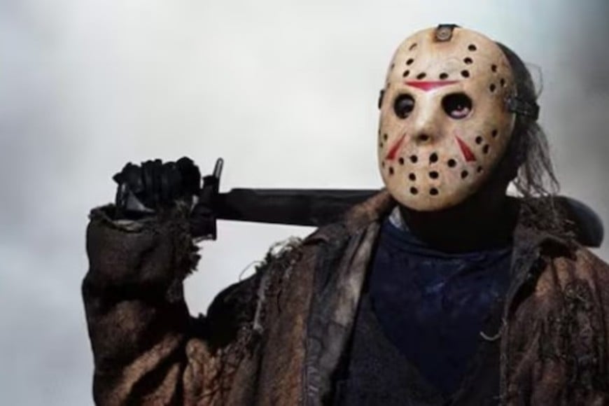Jason, el personaje central de la clásica saga cinematográfica de terror "Viernes 13".