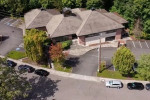 Centro de Salud Familiar de West Linn, donde Farley ejercía.