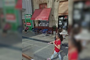 El bar donde ocurrió el incidente, ubicado en San Martín 2800.