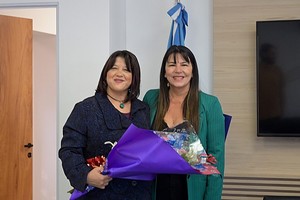 “Yo mandé mi material y no esperaba que volvieran a llamarme. Fue una experiencia maravillosa, sorpresiva y de mucho crecimiento trabajar de una manera tan profesional, aunque no esperaba esta repercusión. Estoy muy agradecida por el cariño de la gente y por el reconocimiento del intendente”, expresó la actriz.