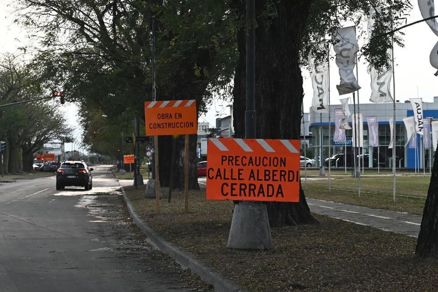 Una conexión entre el puerto santafesino y Candioti Sur se encuentra cortada. Foto: Flavio Raina.