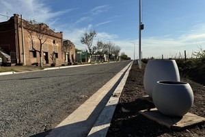 Las mejoras realizadas en la Ruta 8S a la altura del casco urbano de La Chispa.