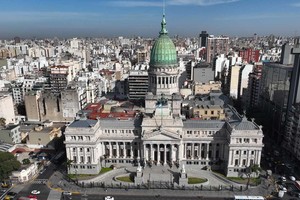 Una toma área del Congreso de la Nación, recinto en el cual se aprobaron las designaciones diplomáticas. Foto: Fernando Nicola