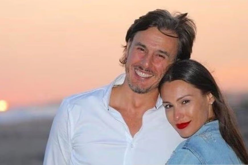 Carolina 'Pampita' Ardohain y Roberto García Moritán