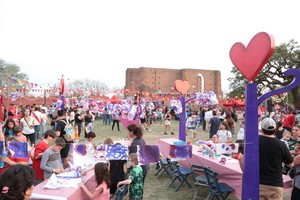 “Yo vi tu corazón” seguirá su recorrido el 27 de octubre en San Vicente, el 9 de noviembre en Laguna Paiva, el 24 de noviembre en San José de la Esquina y el 8 de diciembre en Firmat.
Foto: Gentileza