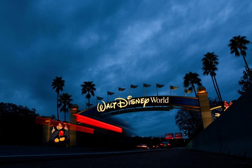 A Walt Disney World entrance sign is seen before the arrival of Hurricane Milton, in Orlando, Florida, U.S. October 8, 2024. REUTERS/Jose Luis Gonzalez