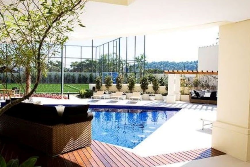 La impresionante mansión que tuvo que vender Cafú (Foto: AR Arquitectura Design).