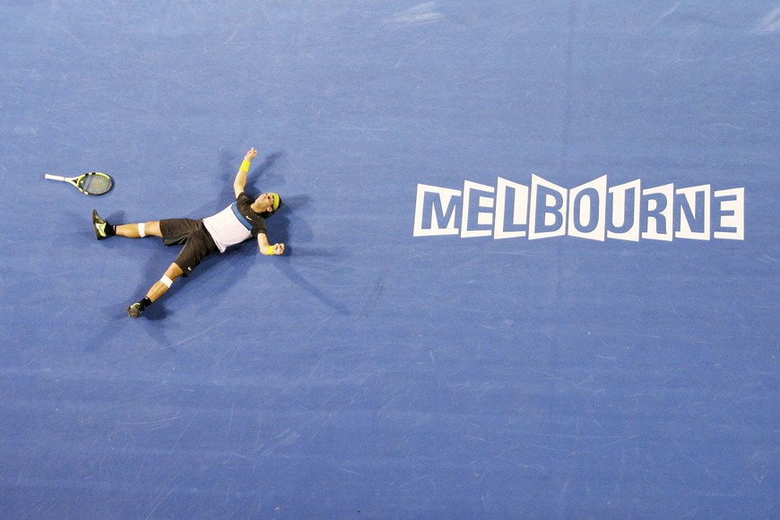 Una imagen que describe el desgaste físico que conllevó el Autralia Open 2009. Créditos: REUTERS/Daniel Munoz.