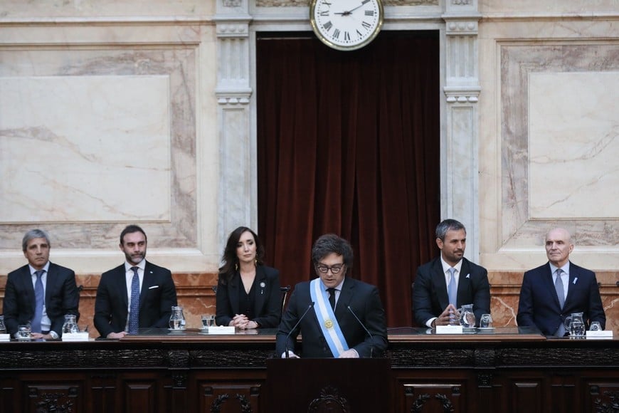 En 2024 el presidente Javier Milei presentó, por Cadena nacional, el presupuesto. No ocurrirá o mismo este año. El plazo para su envío al Congreso vence hoy. Foto: Archivo.