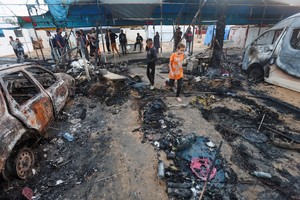 Así quedó el hospital Al-Aqsa Martyrs en Deir Al-Balah. Crédito: Ramadan Abed/Reuters