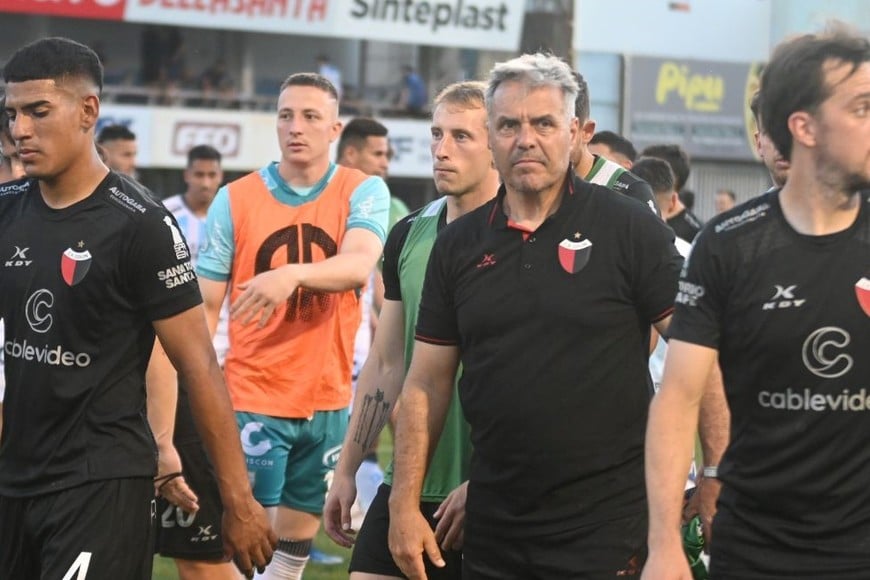 Herrera, el profesor Hernán Rodríguez (PF de Osella) y Bernardi, ya con el 0 a 0 consumado. Foto: Gustavo Conti.