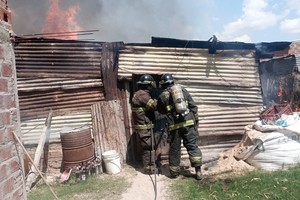 El dueño de casa, un hombre de 32 años, resultó ileso.