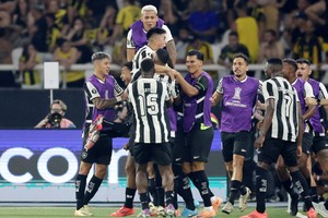 Locura en Río de Janeiro por la goleada del local. Crédito: Reuters.