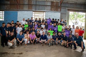 Alumnos de la Escuela de Educación Técnico Profesional Nº 459 de Pérez.