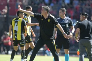 Madryn pudo contener a San Miguel y sigue en carrera por el segundo ascenso. Foto: Archivo / Luis Cetraro.