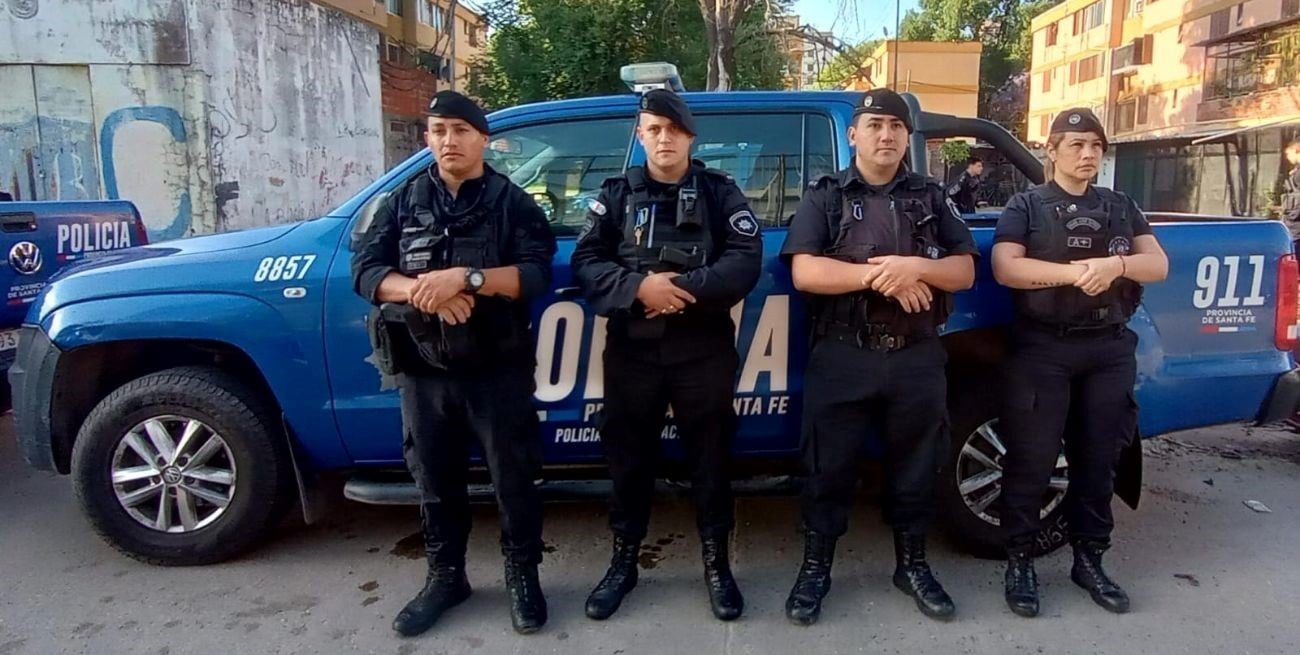 Los suboficiales Luis Mangold, Lucas Ojefad, Juliana Troncoso y Mauro Verón, actuaron con rapidez y alto profesionalismo.
