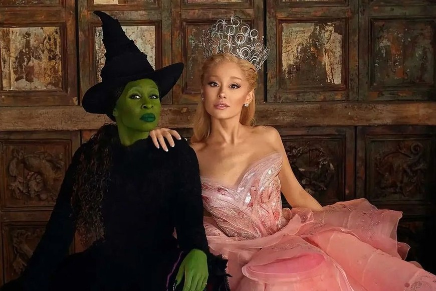 Cynthia Erivo y Ariana Grande caracterizadas para la película. Foto: Universal Pictures