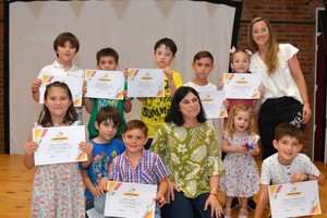 La misma se desarrollará en el SUM Comunal, el próximo jueves 21 a las 20 horas, donde se demostrarán los trabajos realizados durante el año, en los talleres: creativo para niños, pintura decorativa, reciclaje y restauración, bordado mexicano, tejido y costura.