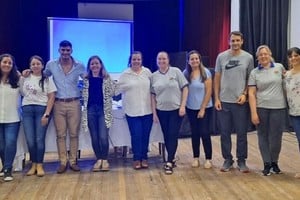 El evento contó con la destacada participación de la Dra. María Fernanda Pagura, reconocida académica con una sólida trayectoria en los ámbitos de la educación, género y derechos humanos.