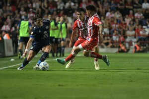 El boliviano nacionalizado paraguayo Matías Galarza Fonda, gran figura en la victoria de Talleres en Santa Fe ante Unión. Crédito: Manuel Fabatía