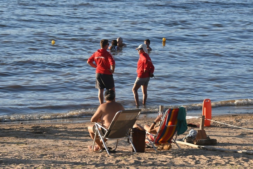 La función de los guardavidas es calificada como “de alto riesgo en función de sus características y del ámbito donde se desarrolla”, según la ordenanza en cuestión.